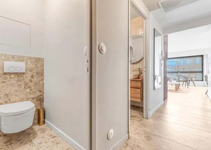 Gray D'albion - Ascenseur - A 2 Mn Du Palais